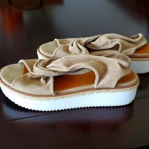 Suede platform sandals